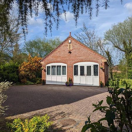 Cosy And Secluded Brook-Side Lodge Sleaford Luaran gambar